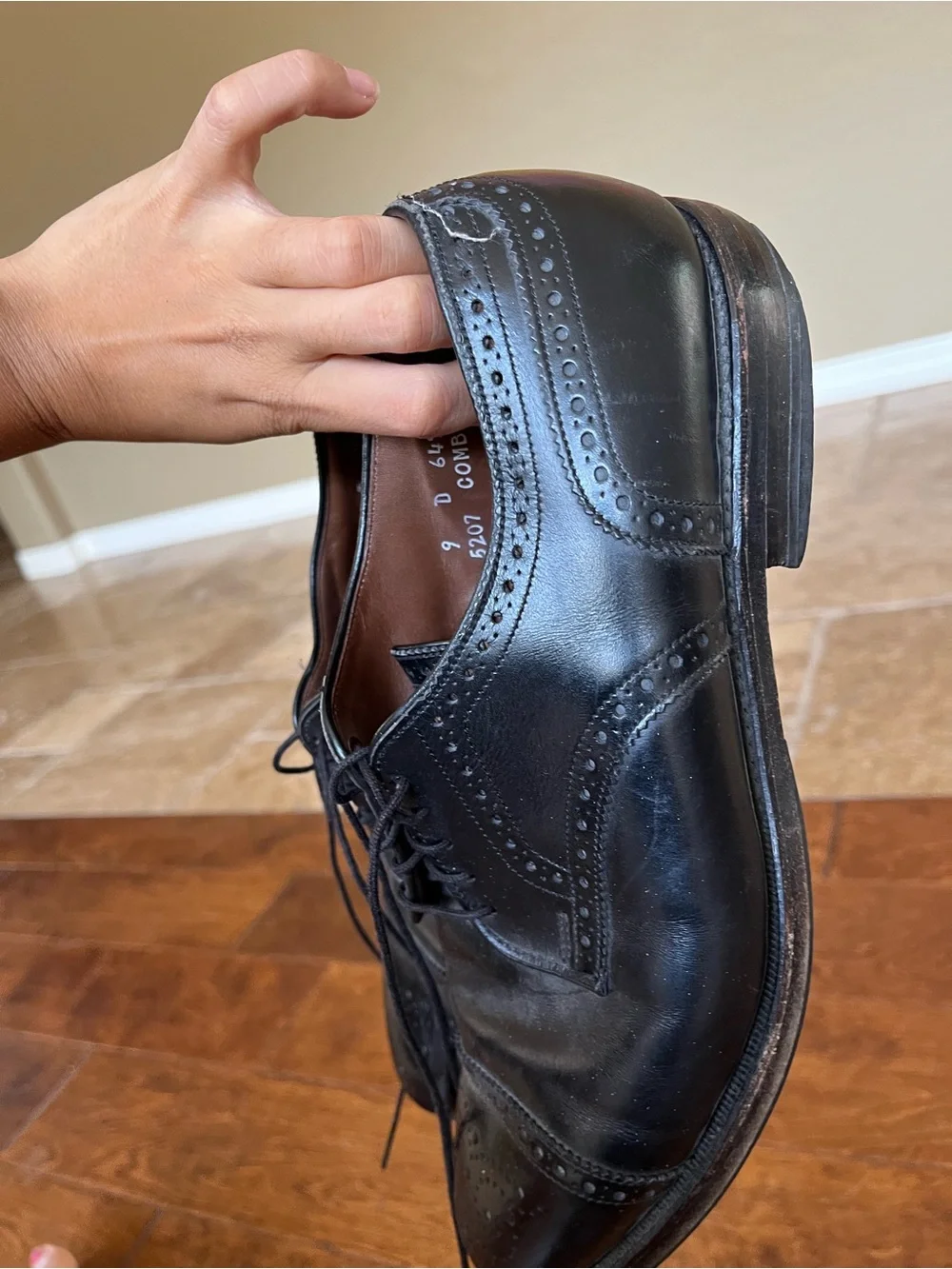Classic Men's Black Leather Cap-Toe Oxfords